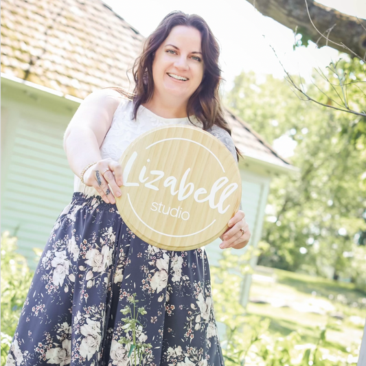 Reasons to Shop at Lizabell Studio