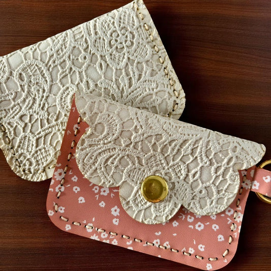 Scallop Charm Pouch - Amy