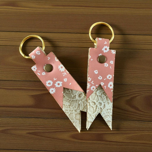 Dovetail Keychain - Amy
