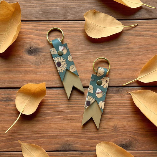 Dovetail Keychain -  Sally Hardesty (Texas Chainsaw Massacre)