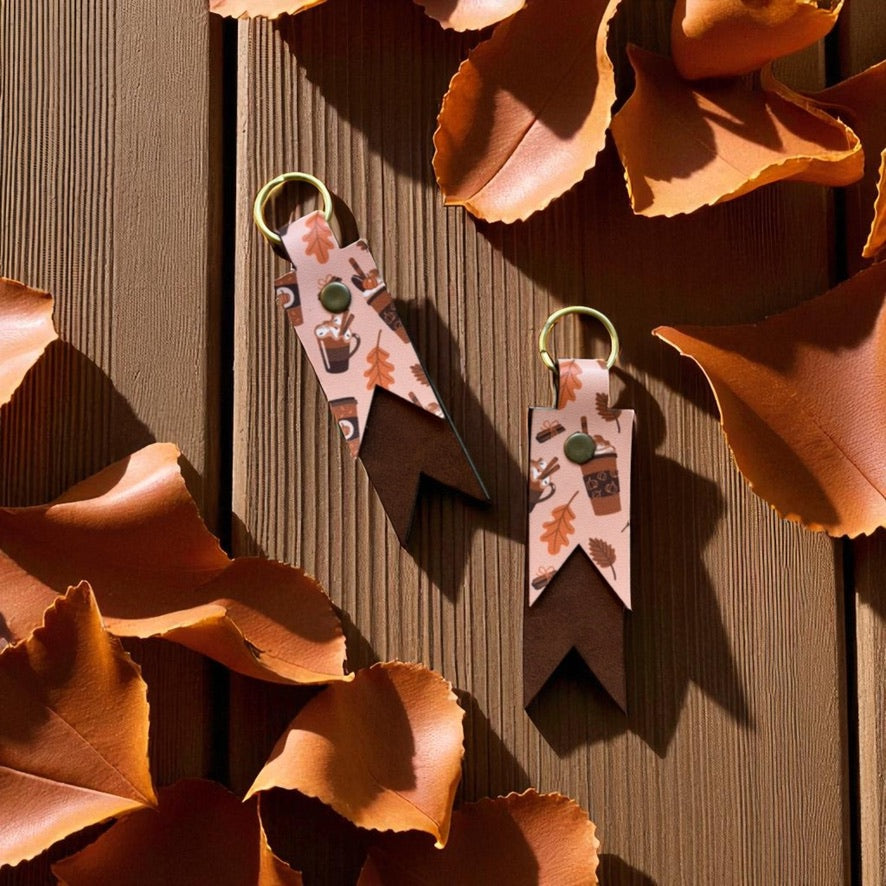 Dovetail Keychain - Lorelai Gilmore (Gilmore Girls)