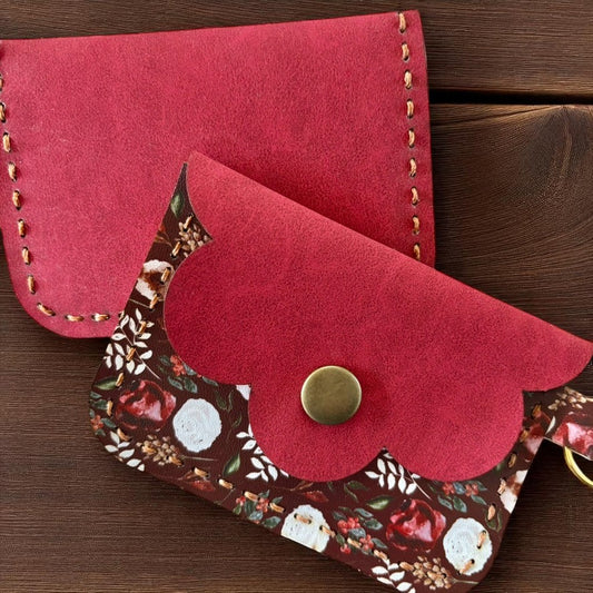 Scallop Charm Pouch -Ruby