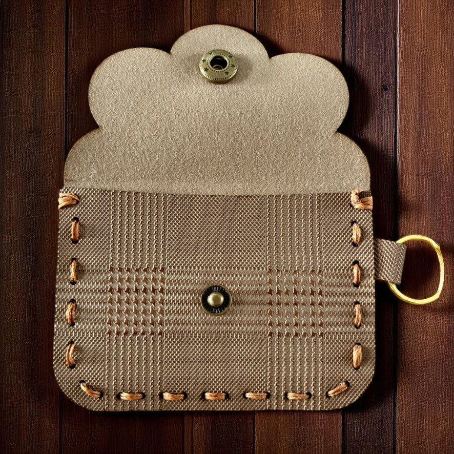 Scallop Charm Pouch - Madeline