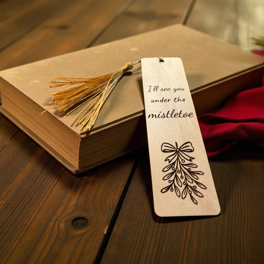Mistletoe Magic Bookmark