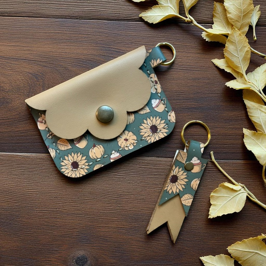 Dovetail Keychain - Sally Hardesty (Texas Chainsaw Massacre)