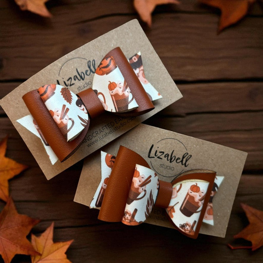 Scallop Charm Pouch - Rory Gilmore (Gilmore Girls)