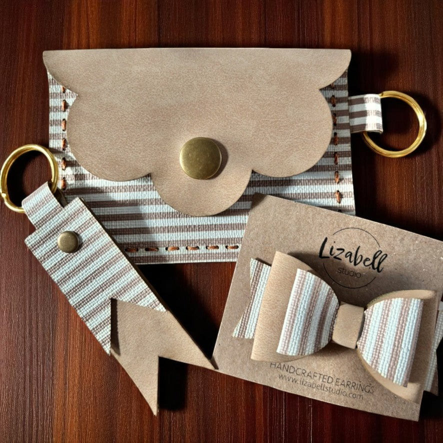 Scallop Charm Pouch - Madison