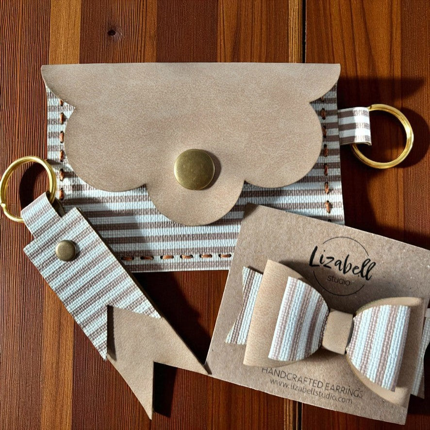 Dovetail Keychain - Madison