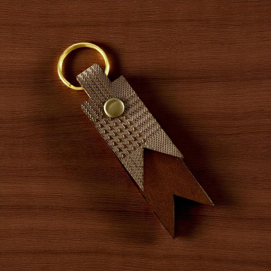 Dovetail Keychain - Madeline