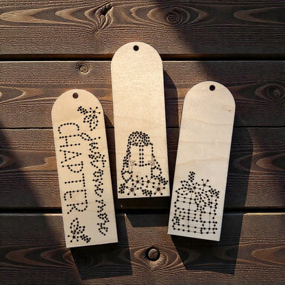 Crafty Reader Bookmark - DIY Embroidery Kit