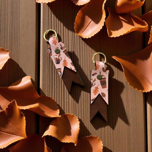 Dovetail Keychain -  Lorelai Gilmore (Gilmore Girls)