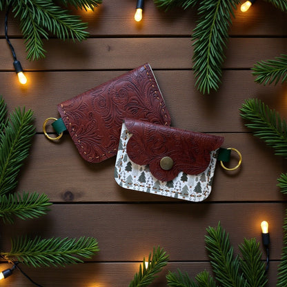 Scallop Charm Pouch - Frosted Evergreens