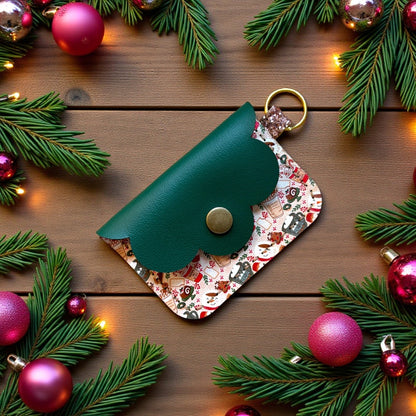 Scallop Charm Pouch - Hot Chocolate Hugs