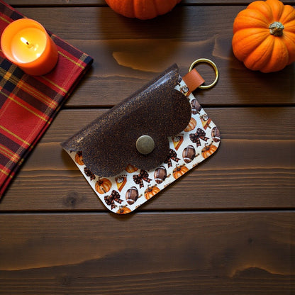 Scallop Charm Pouch - Giving Thanks