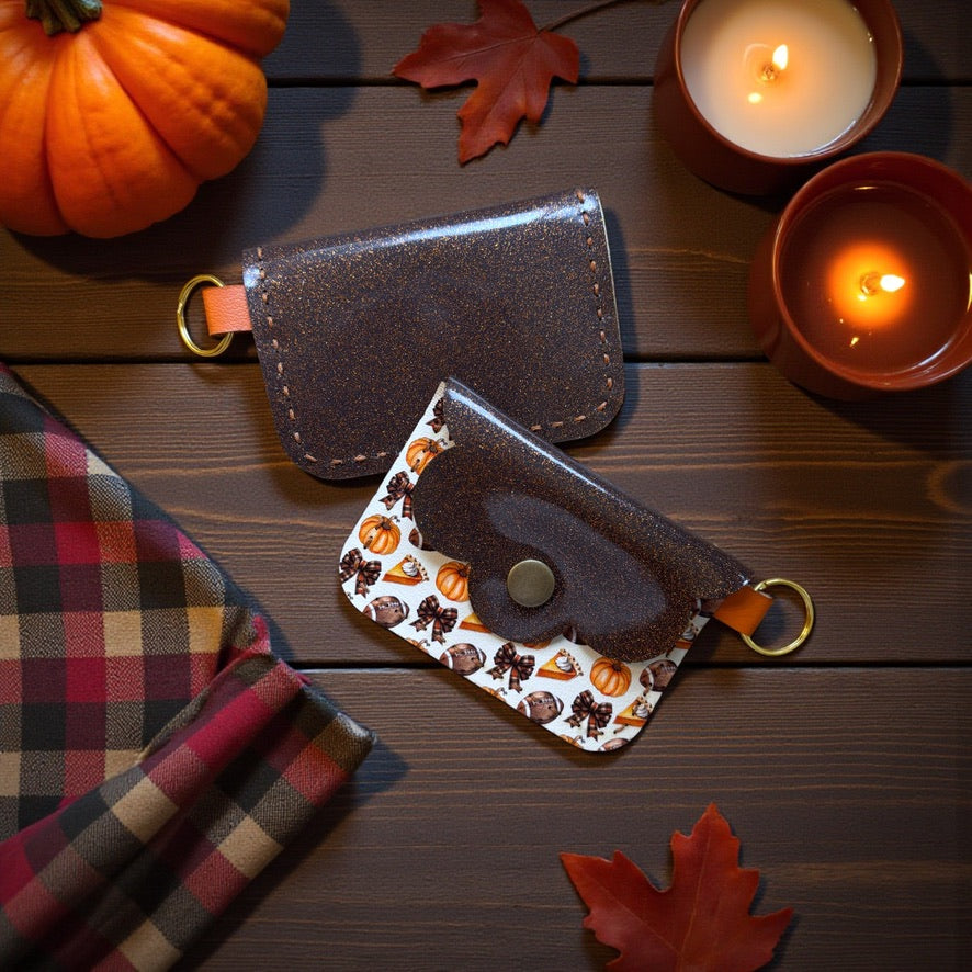 Scallop Charm Pouch - Giving Thanks