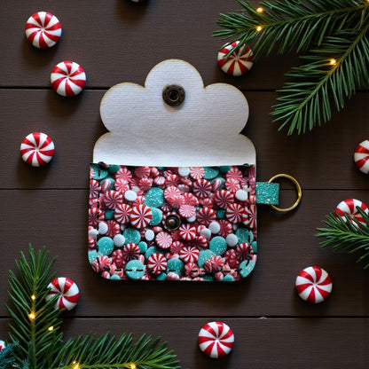 Scallop Charm Pouch - Candy Cane Wishes