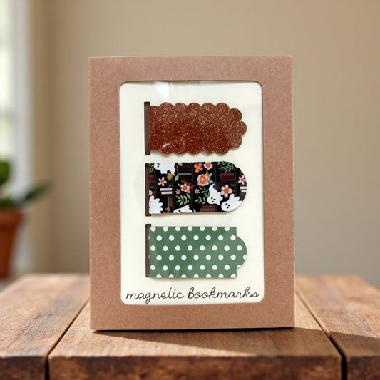 Ghosts & Garden Pages Magnetic Bookmarks