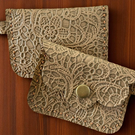 Scallop Charm Pouch - Sarah