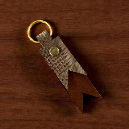 Dovetail Keychain - Madeline